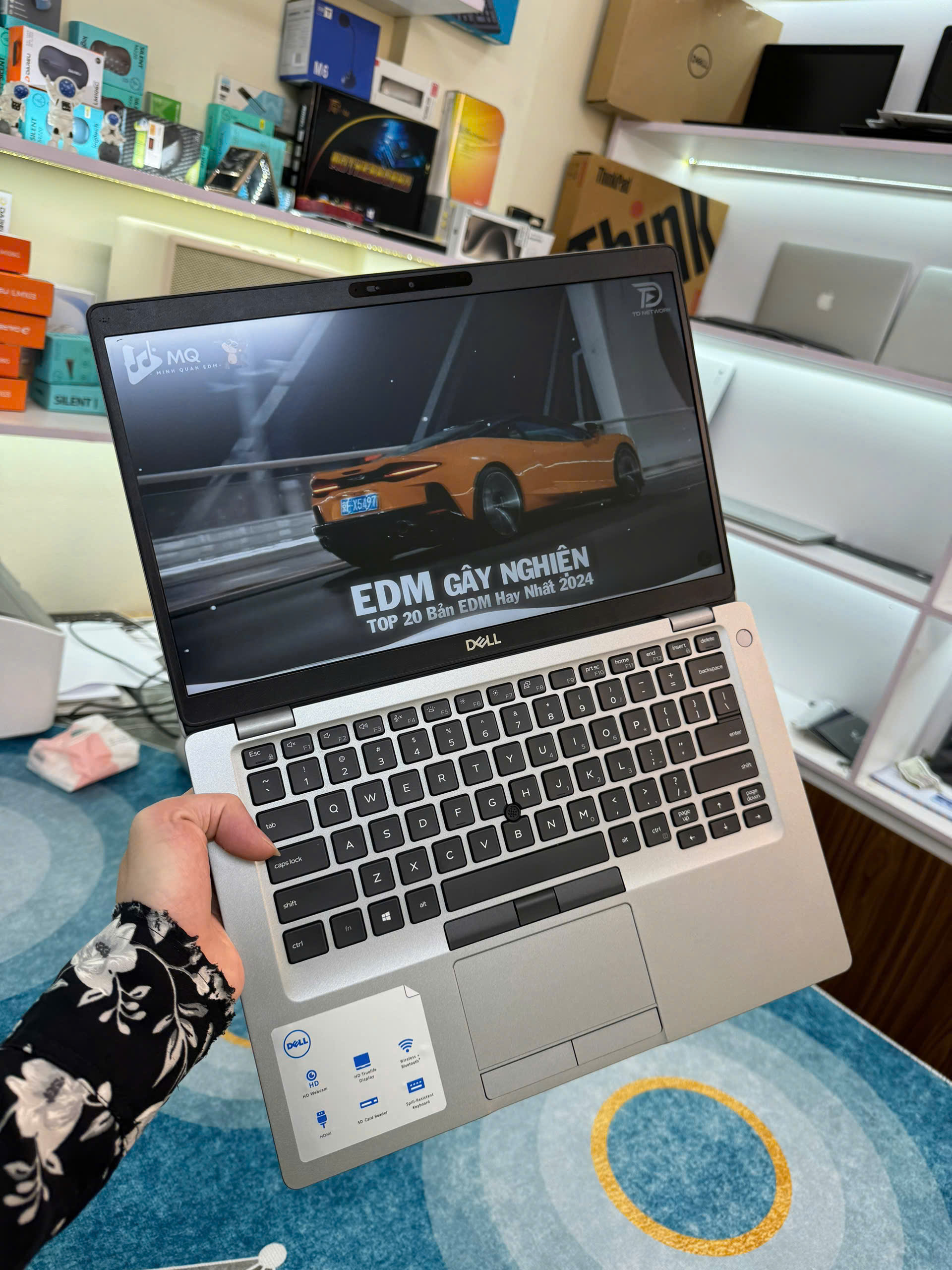 z6313053512184_0fa98c05bb6f5463c33c044f1dc8758a