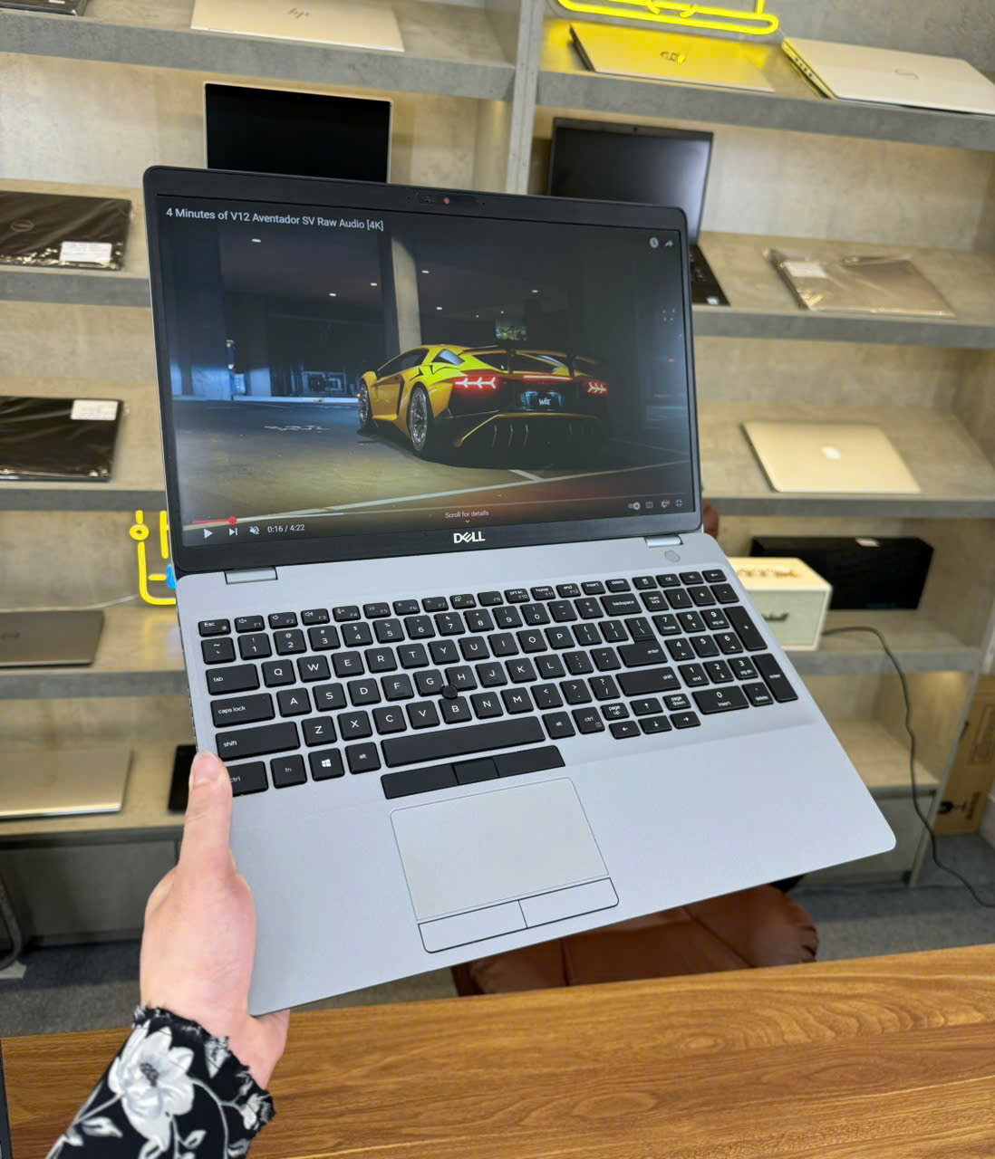 z6584742020452_6e3ff532d51e557794f879d4fd44dd13