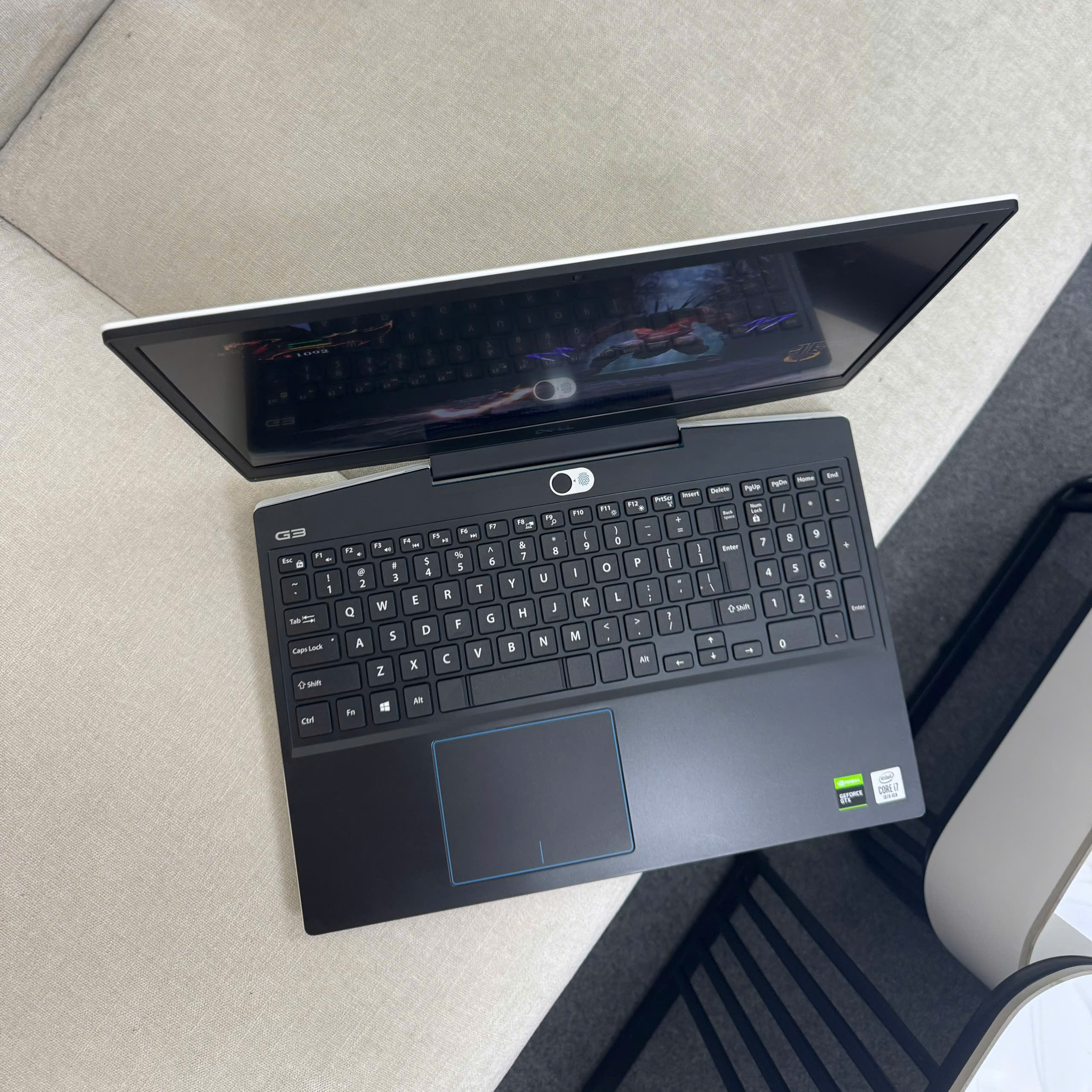 z6746022632480_066f07b7f4cda4124d597181595a2438