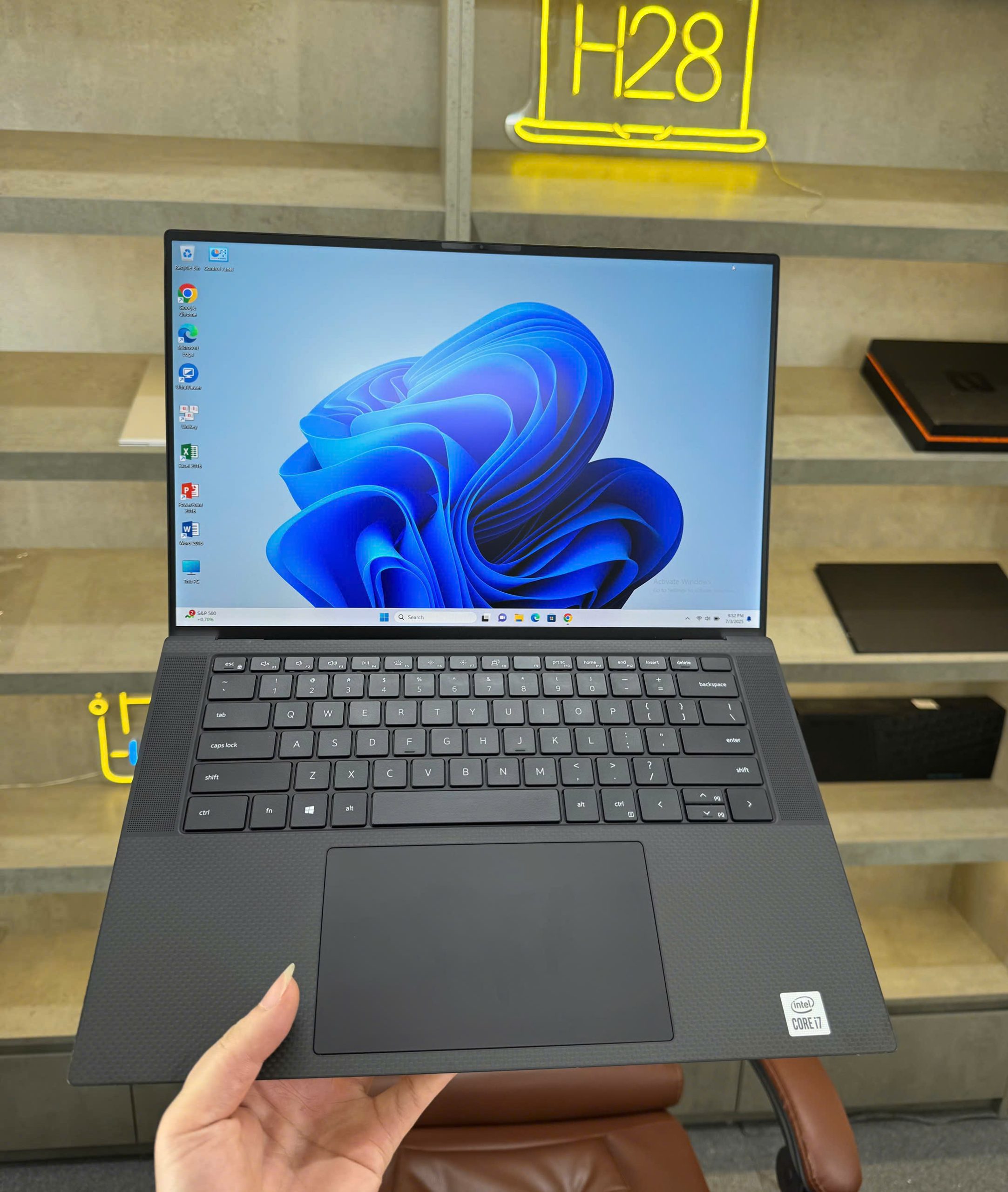 z6769304600953_38868d825189b0da6b7ddd7dba4e61a7