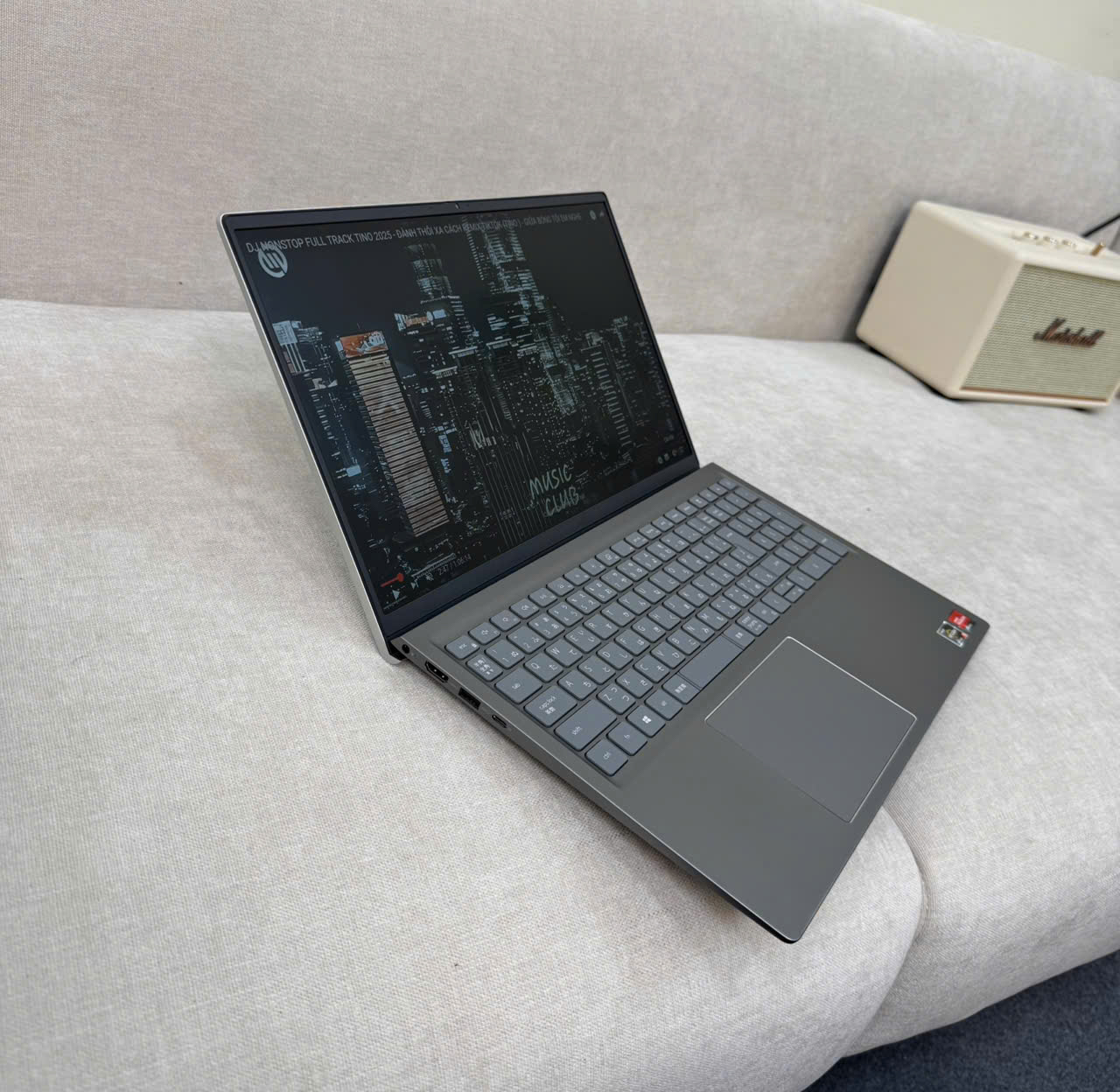 z6652884672870_3983892a163184dc254548174f1c6db3