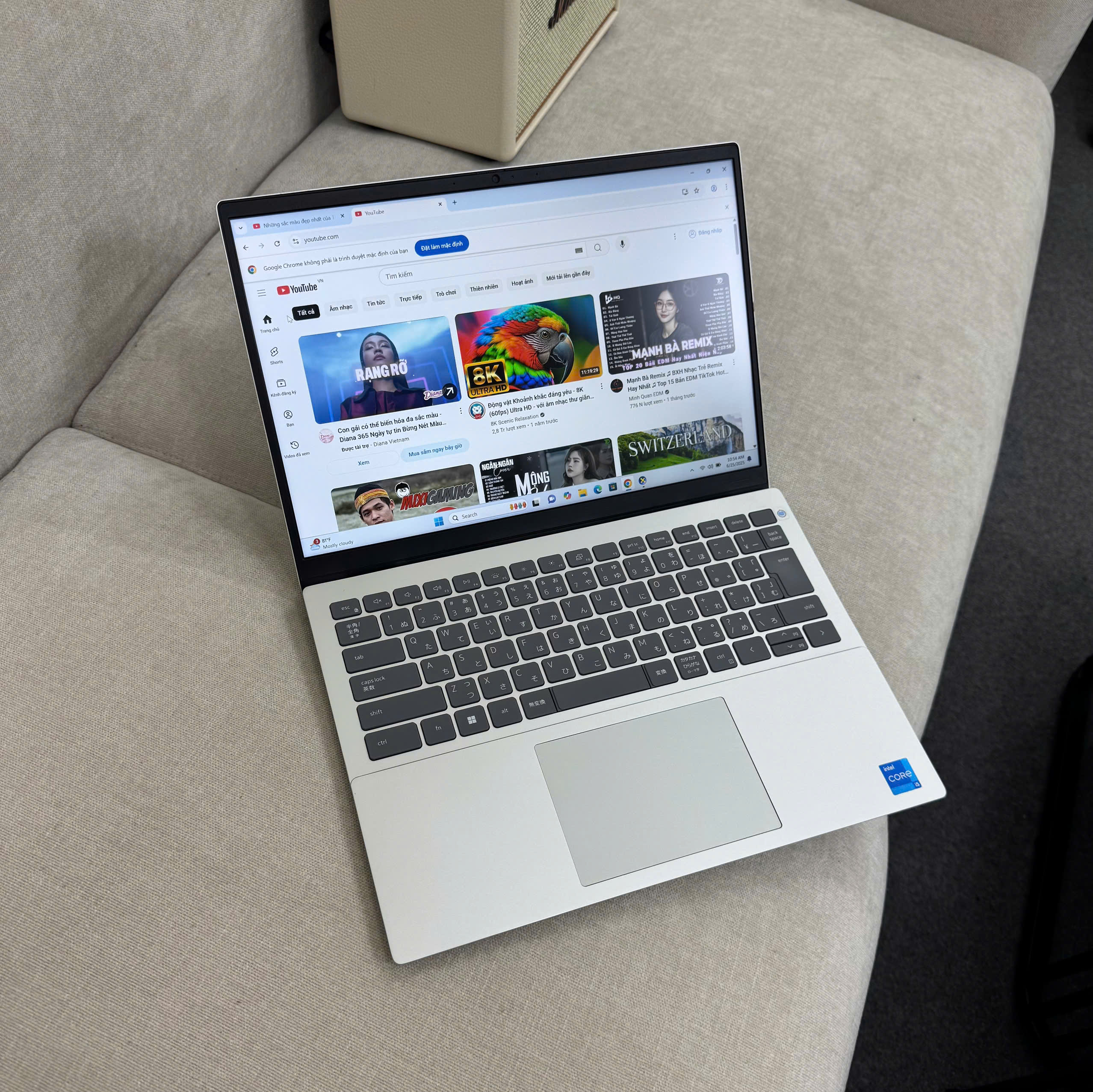 z6746022423125_51084df55892bdb5d32a962b5842078d